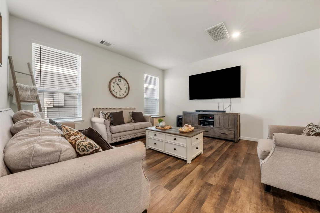 Photo of 4611 Prairie Chase Drive