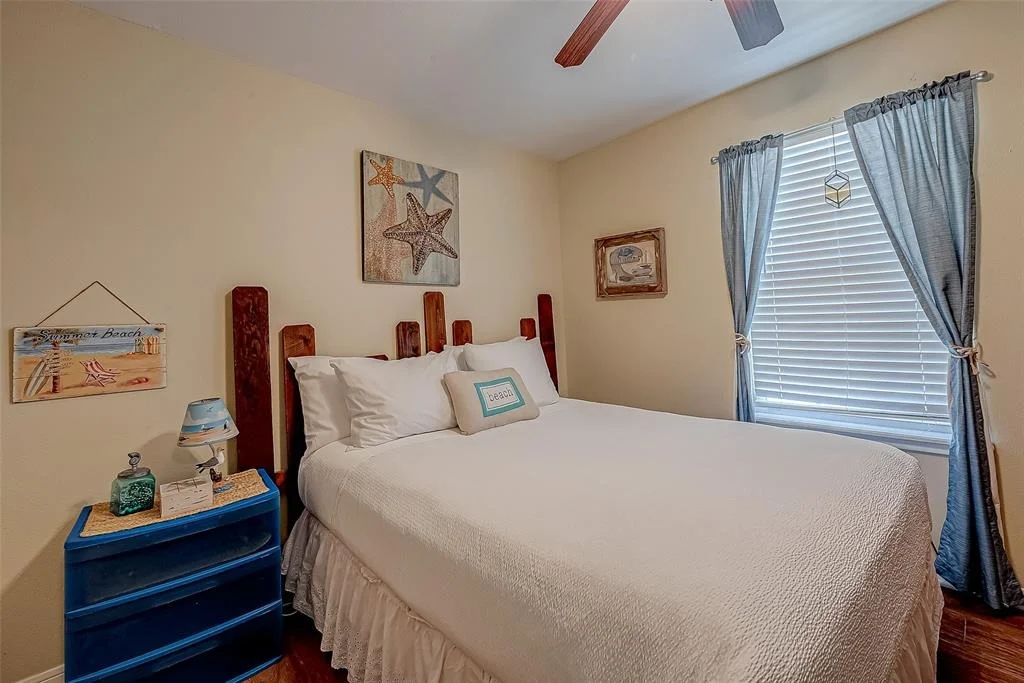 Photo of 1115 White Cap Drive