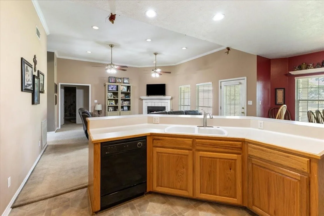 Photo of 544 Meadow Lane