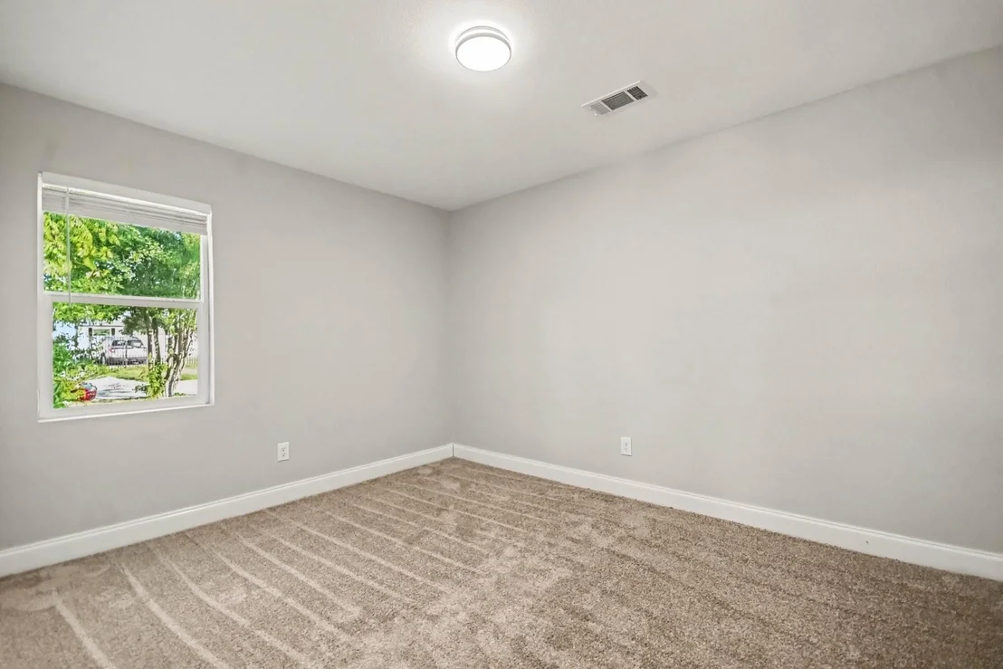 Photo of 7346 Okinawa Road