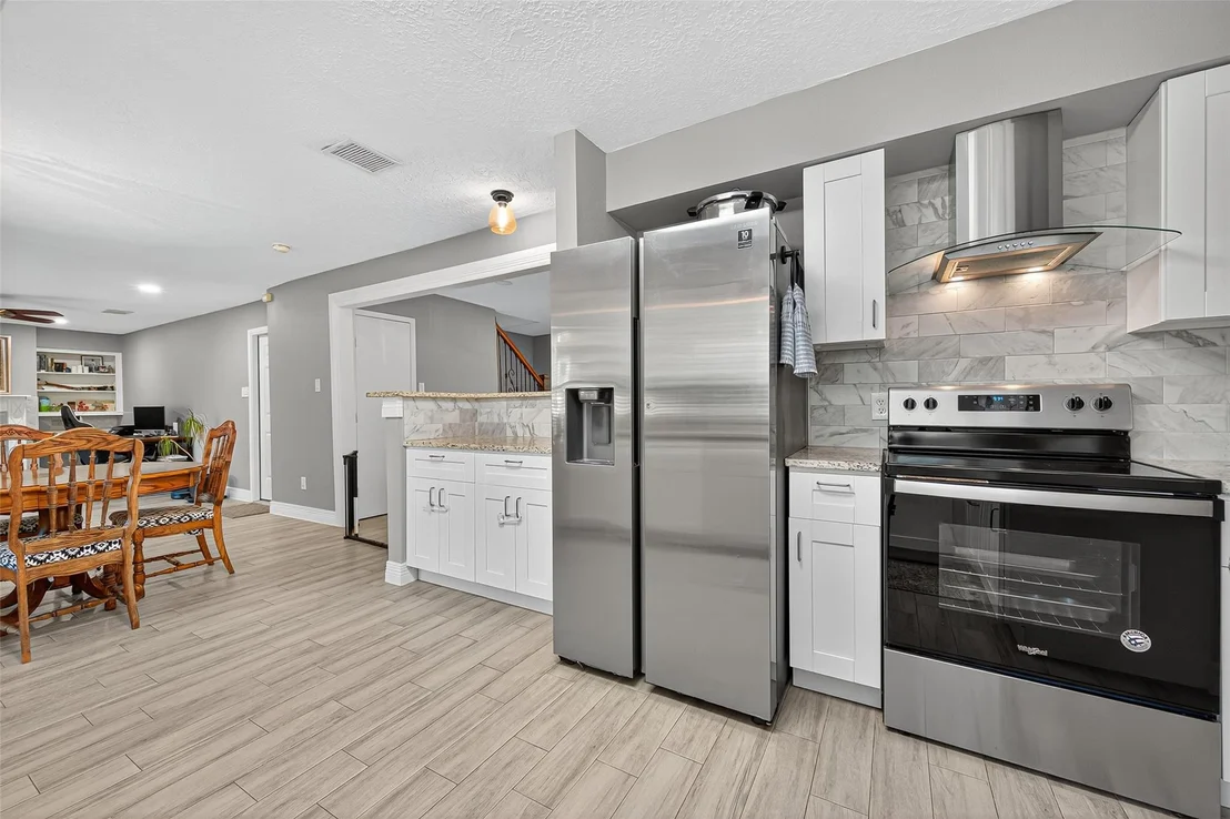 Photo of 2901 Maple Knoll Drive
