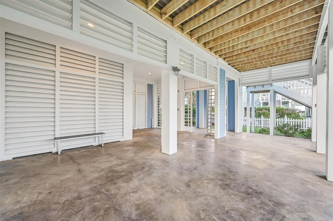 Photo of 11614 Beachside