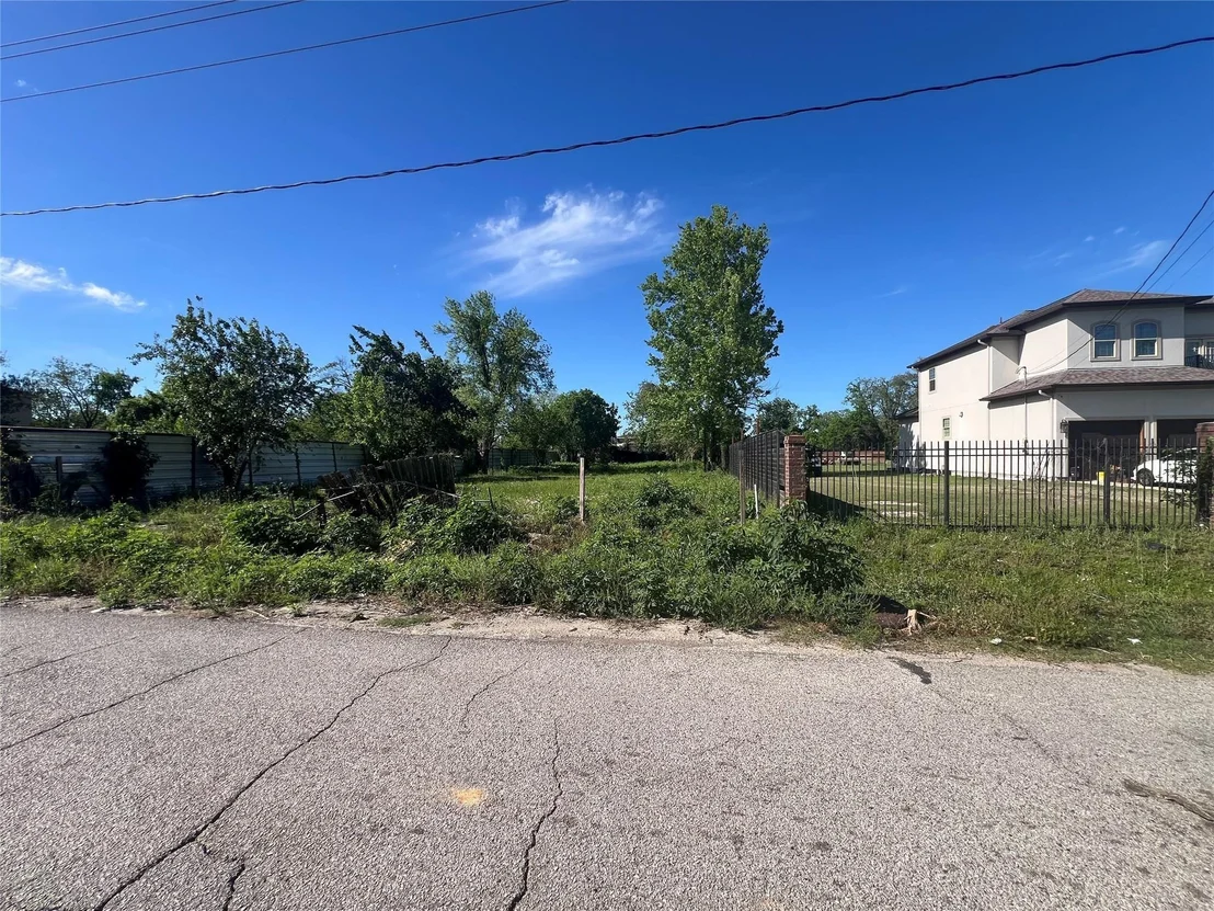 Photo of 780 W Rittenhouse Road