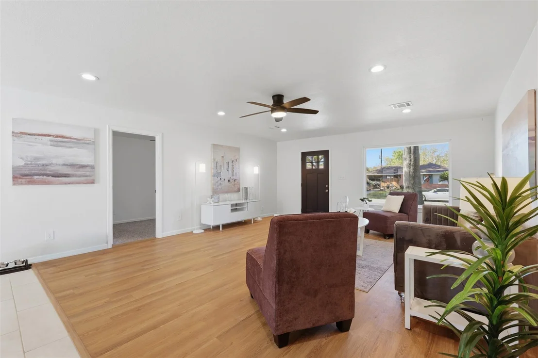 Photo of 5221 Libbey Lane