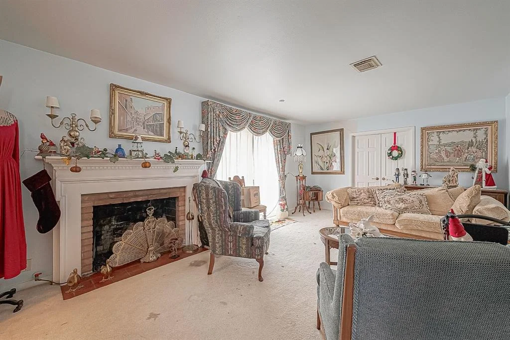 Photo of 2312 Suffolk Drive