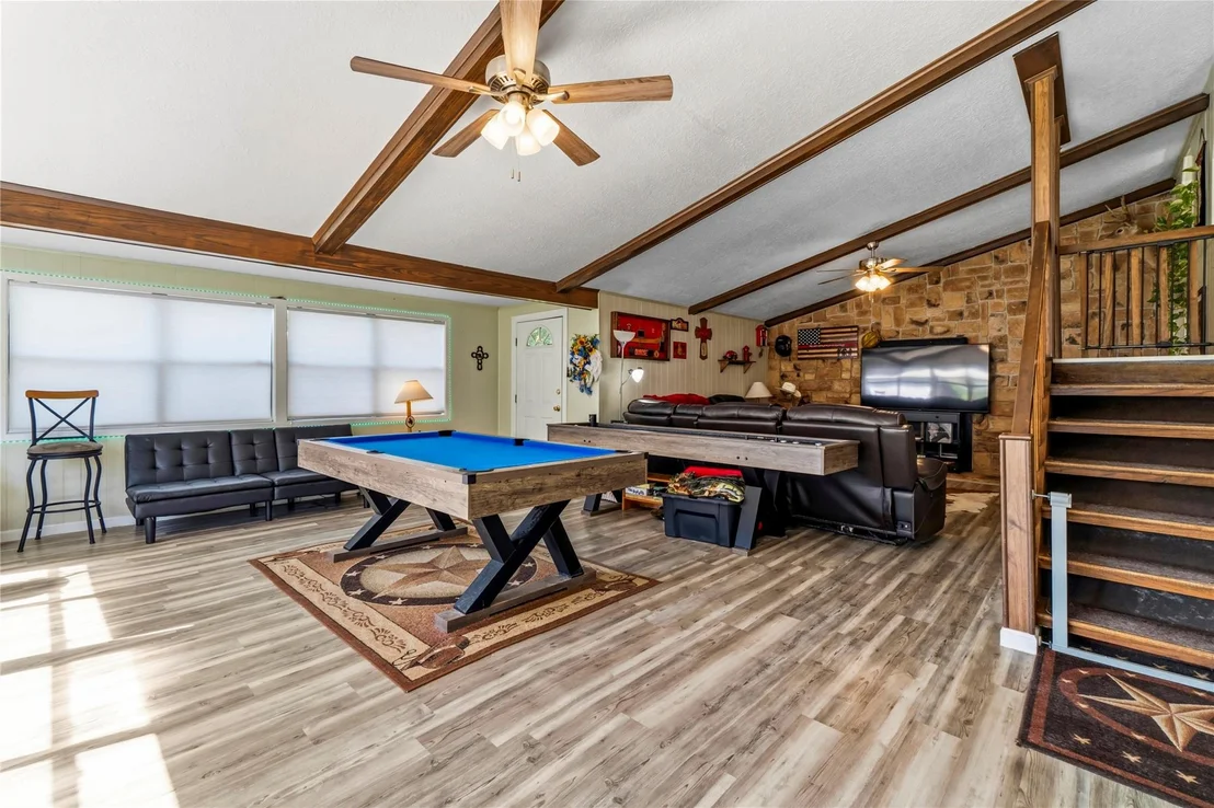 Photo of 146 Creekside Drive