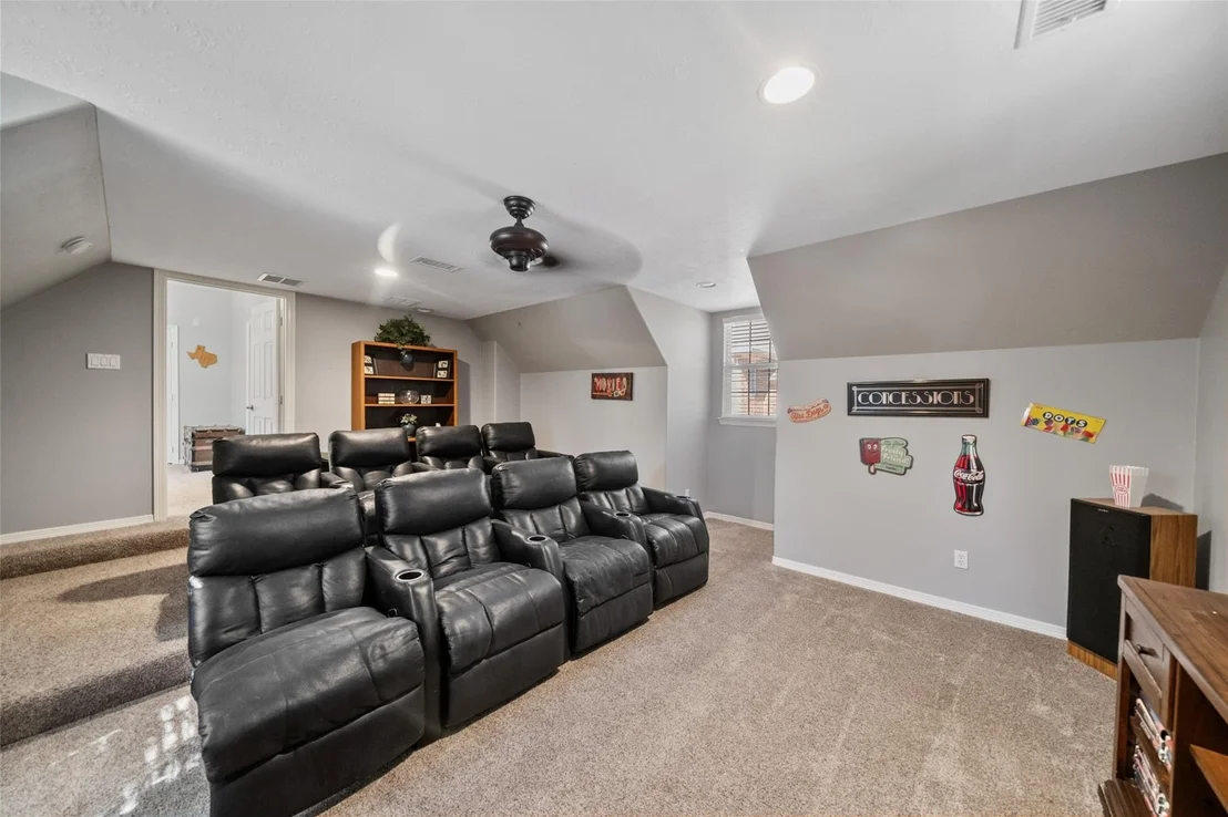 Photo of 15911 Hermitage Oaks Drive