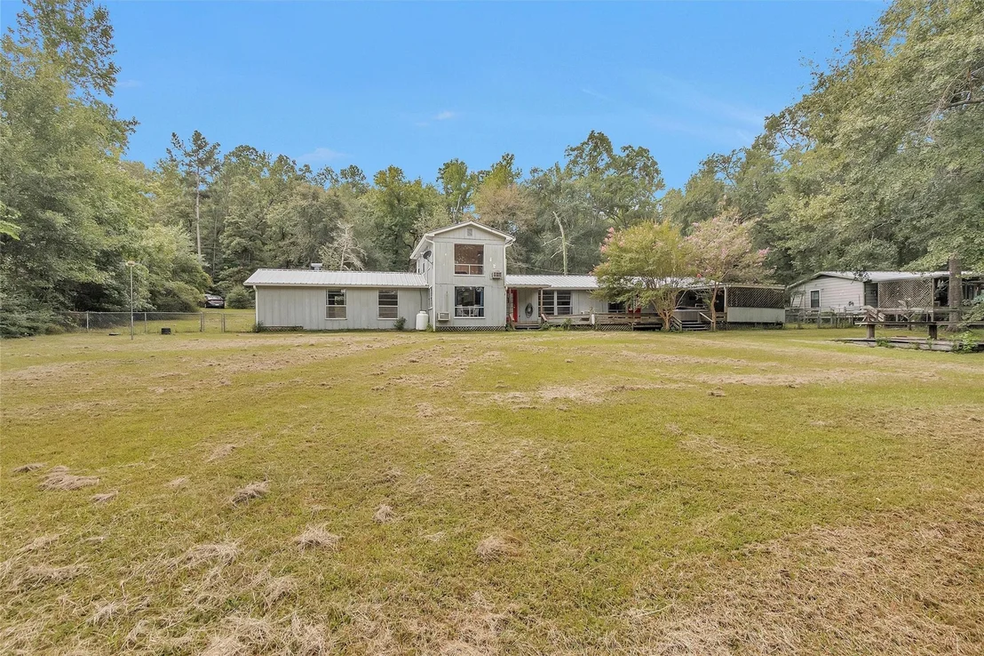Photo of 328 Dogwood Forest Trail