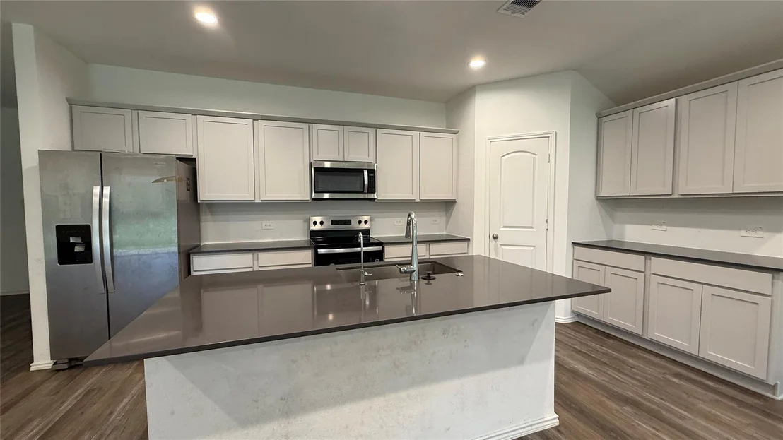 Photo of 16113 William Ross Way