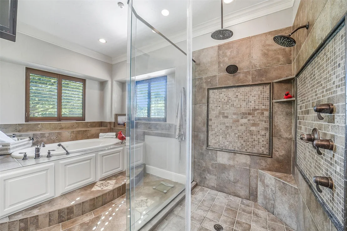 Photo of 22114 Meadowhurst Circle E