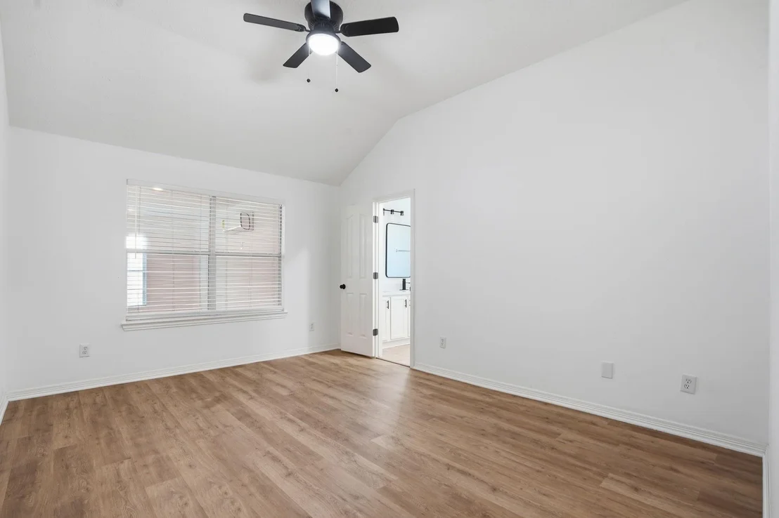 Photo of 24022 Lestergate Drive