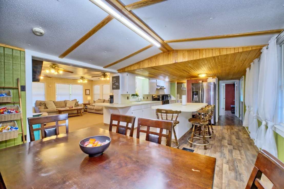 Photo of 260 Rudd Road