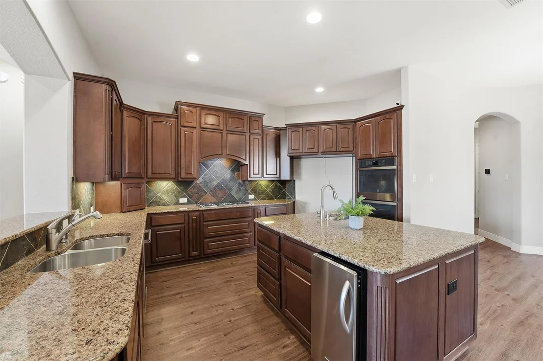 Photo of 13606 Oak Harbor Bend