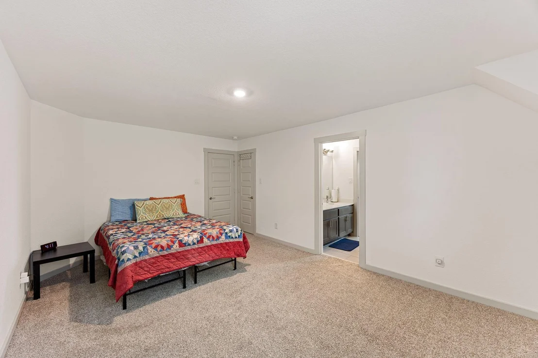 Photo of 28523 Hazel Trail