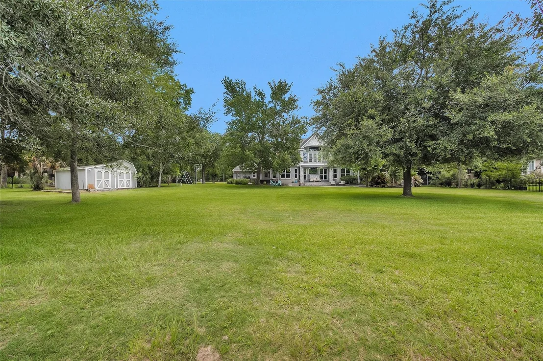 Photo of 9726 Crestwater Circle