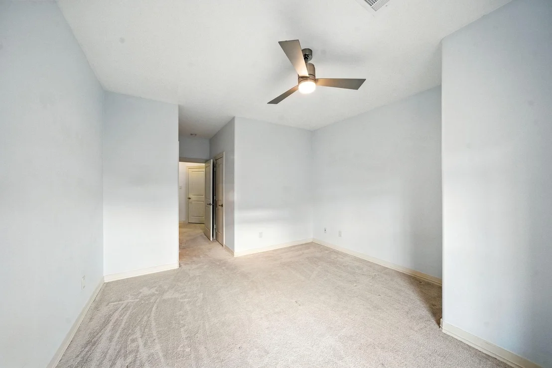 Photo of 2714 Stuart Manor