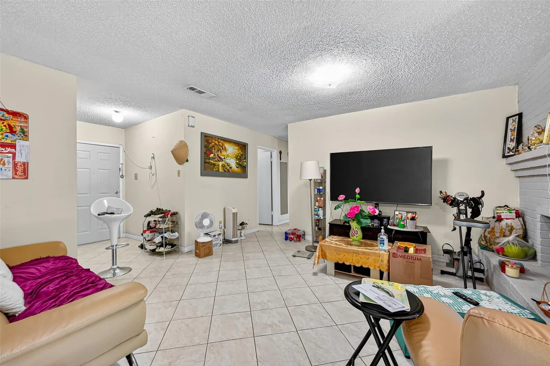 Photo of 6822 Zapata Drive