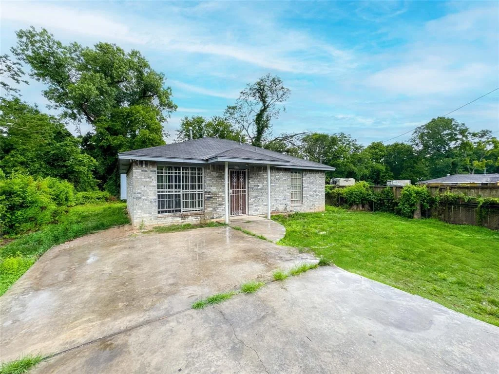 Photo of 5417 Glen Nook Drive