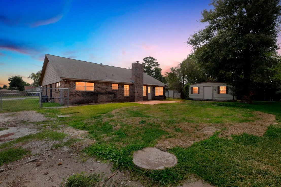 Photo of 206 Staples Drive