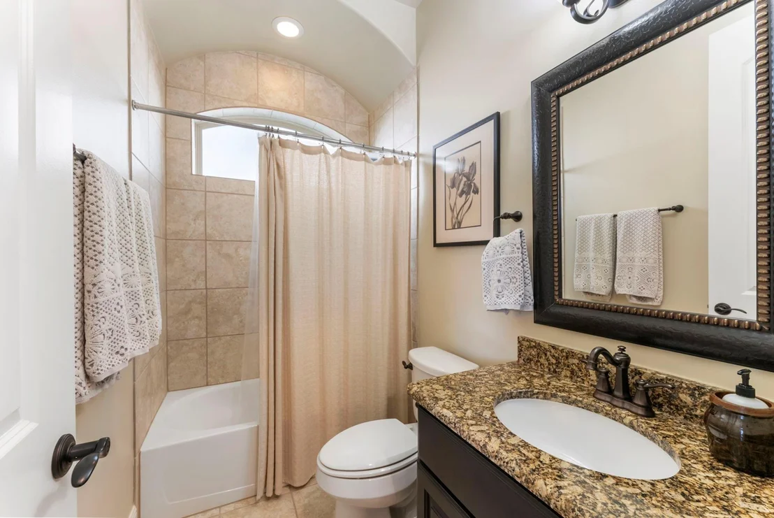 Photo of 141 Evergreen Oak Drive