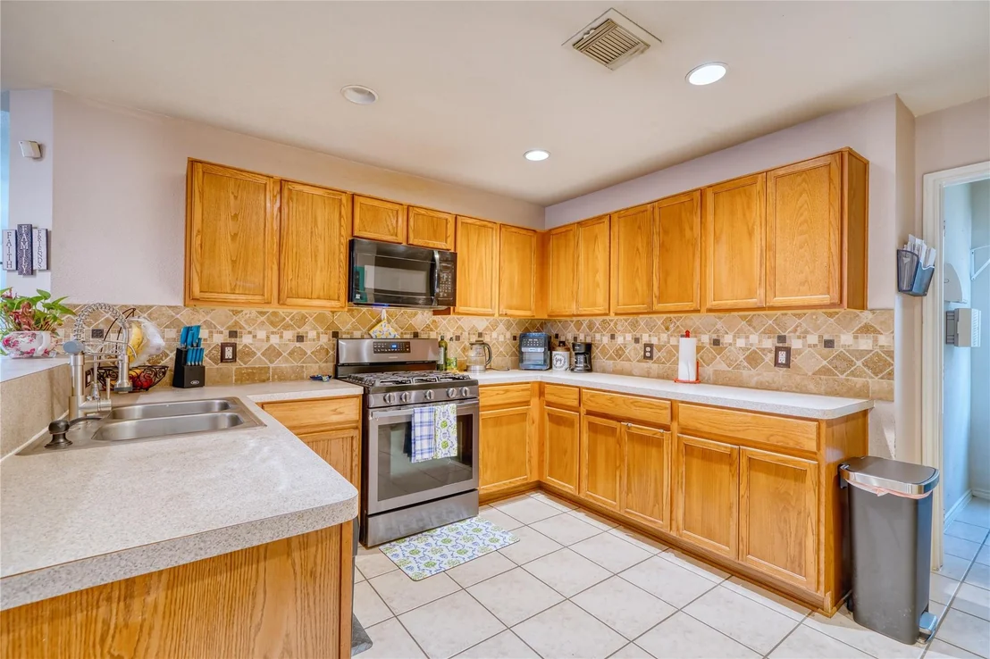 Photo of 2210 Mountain Ranch Drive