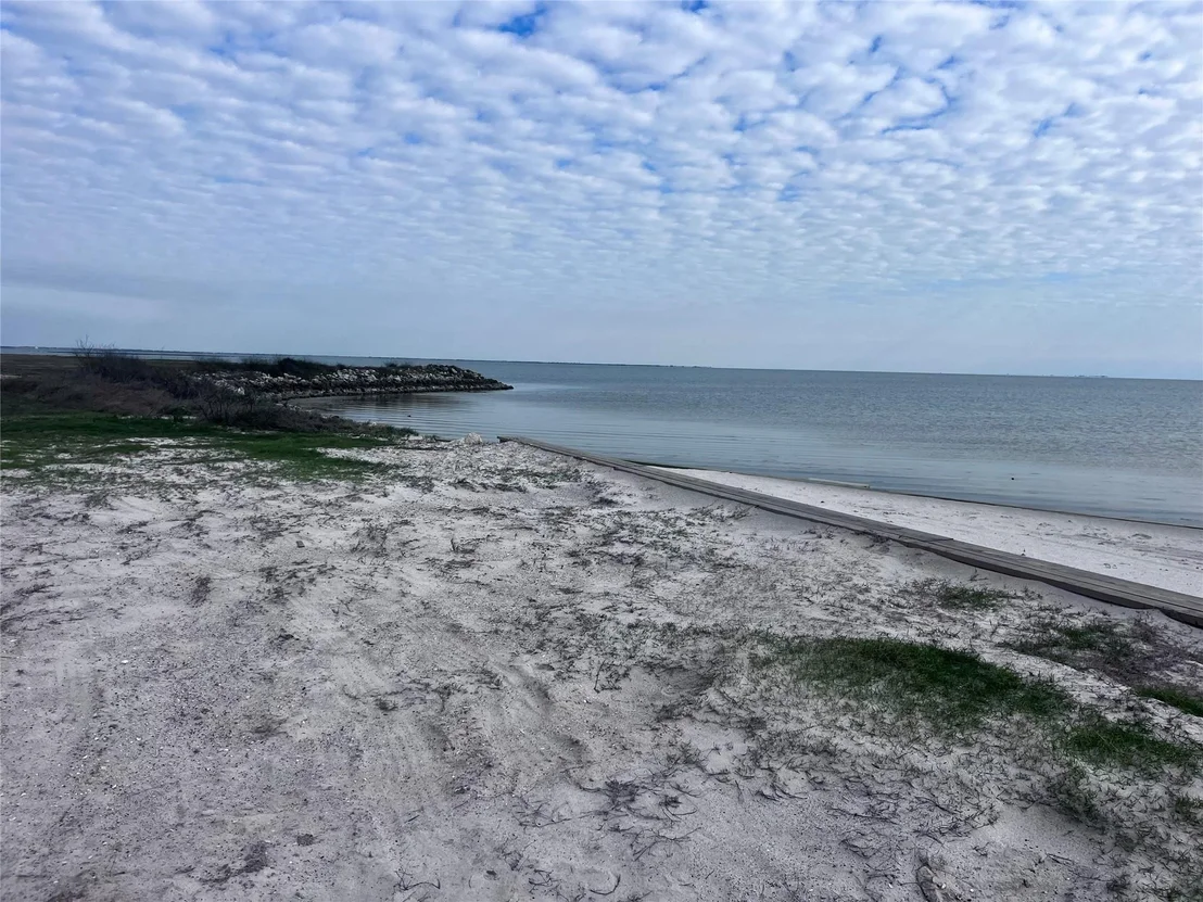 Photo of 3368 Bay Point