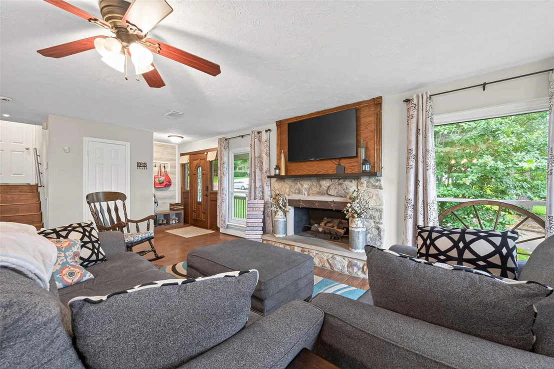 Photo of 28111 Camille Drive