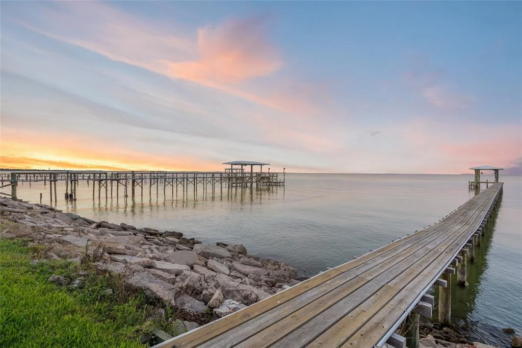 Photo of 4733 W Bayshore Drive