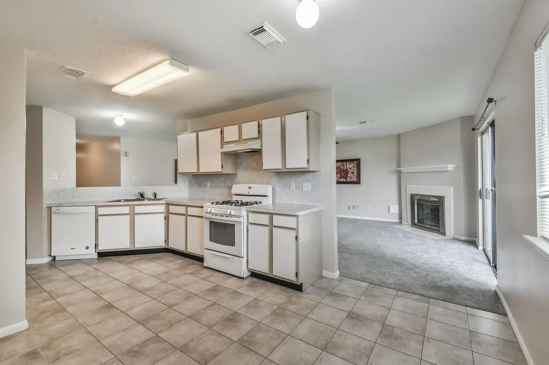 Photo of 19906 Black Cherry Bend Court