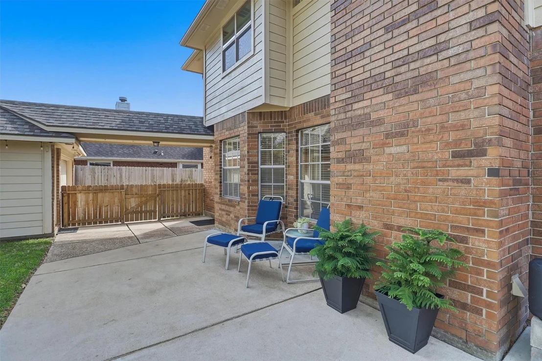 Photo of 2023 Garden Terrace Drive