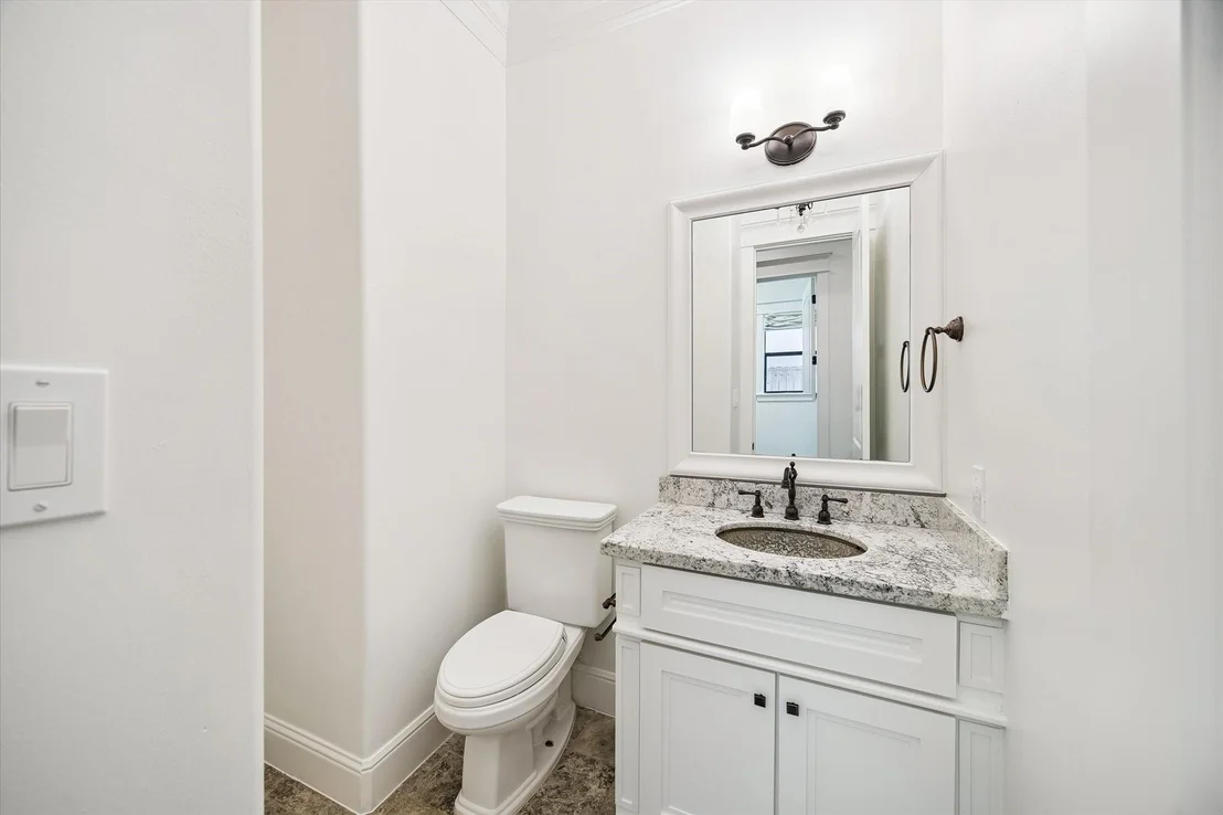 Photo of 1539 Hewitt Drive