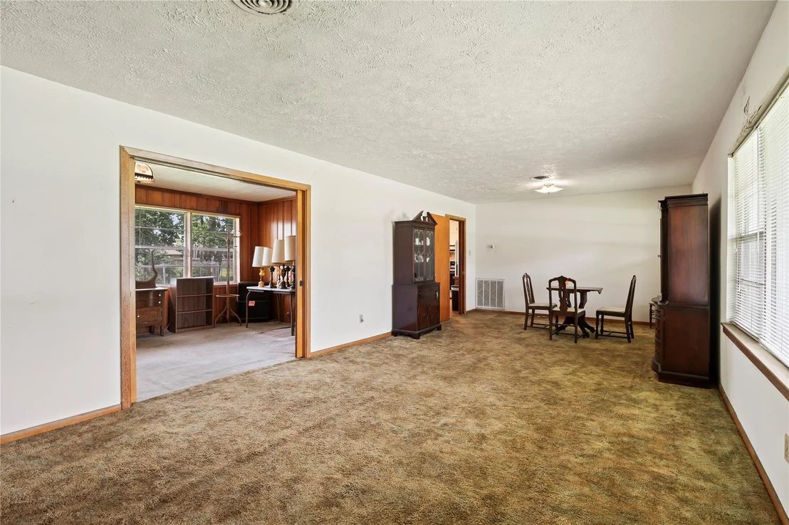 Photo of 6302 Olson Lane