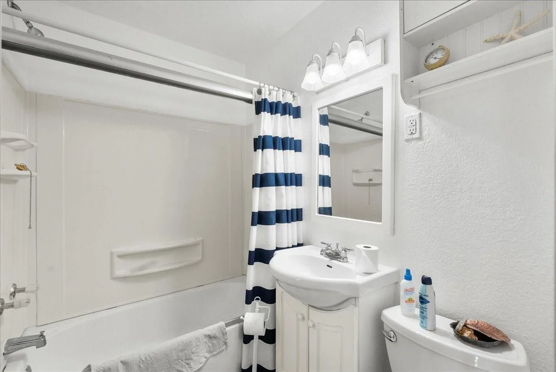 Photo of 819 Sea Shell Drive