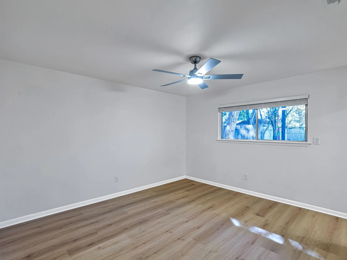 Photo of 5619 Effingham Drive