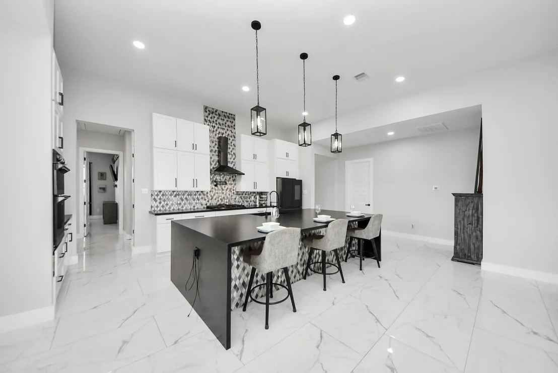 Photo of 627 Lily Lane
