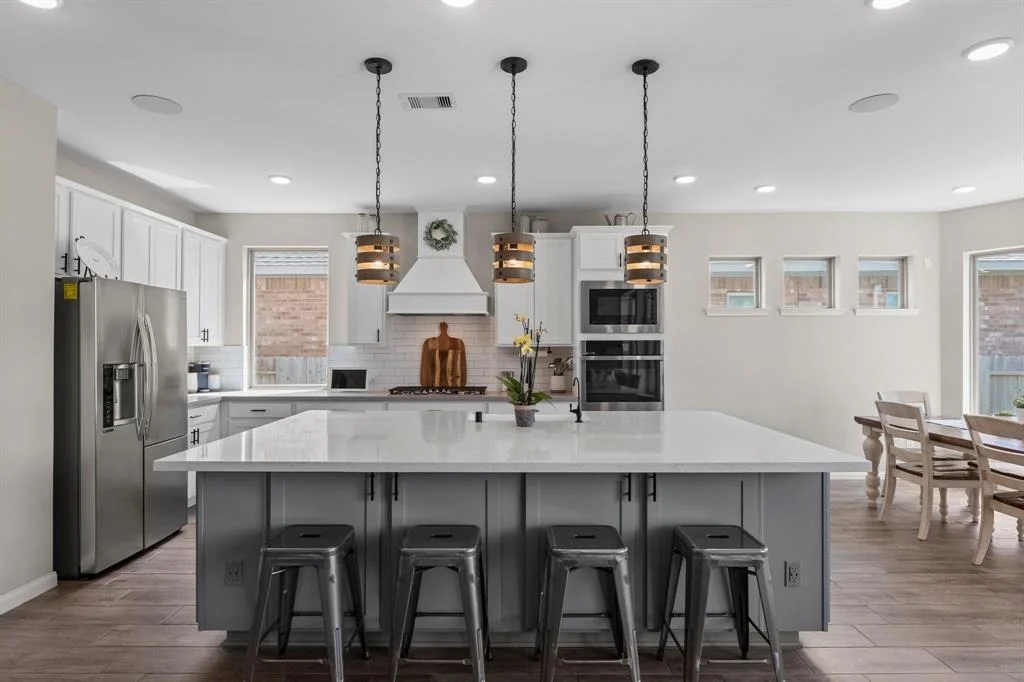 Photo of 2810 Kingly Pine Trail