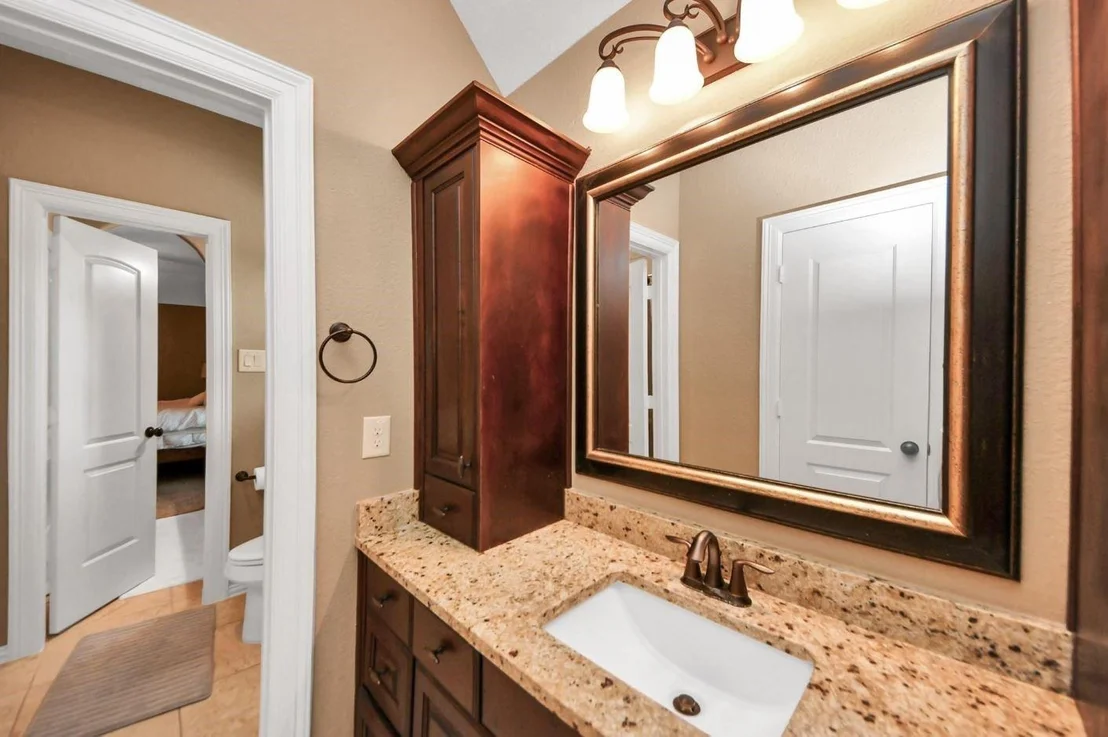 Photo of 102 Stonecrop Place