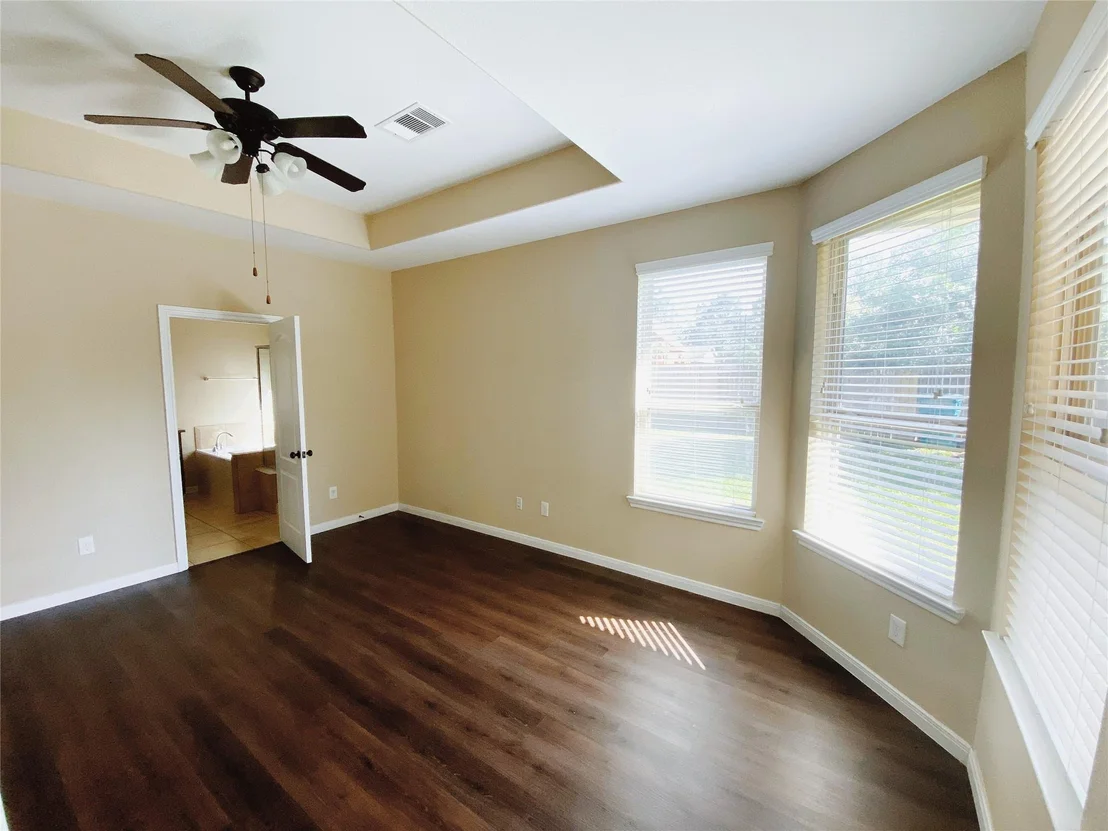 Photo of 15 Butternut Grove Place