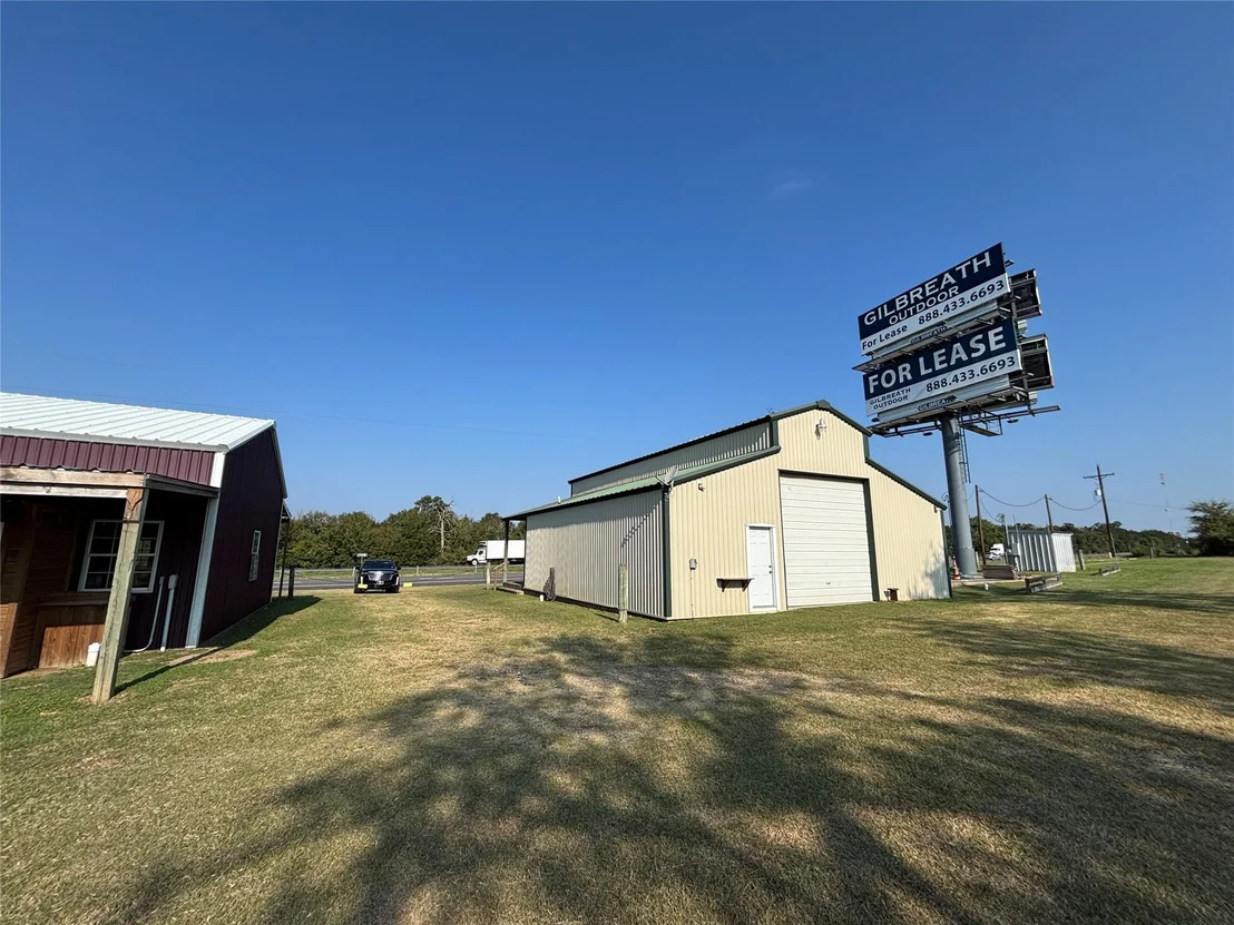 Photo of 38042 N Highway 6