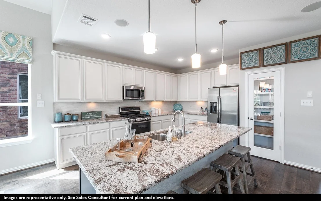 Photo of 13802 Broadmoor Bay