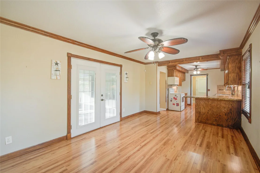 Photo of 1607 W 11th Street