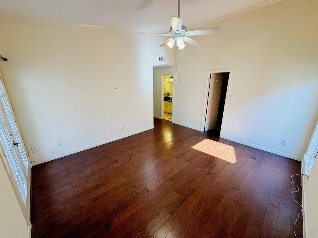Photo of Unit 2D at 2001 Bering Drive