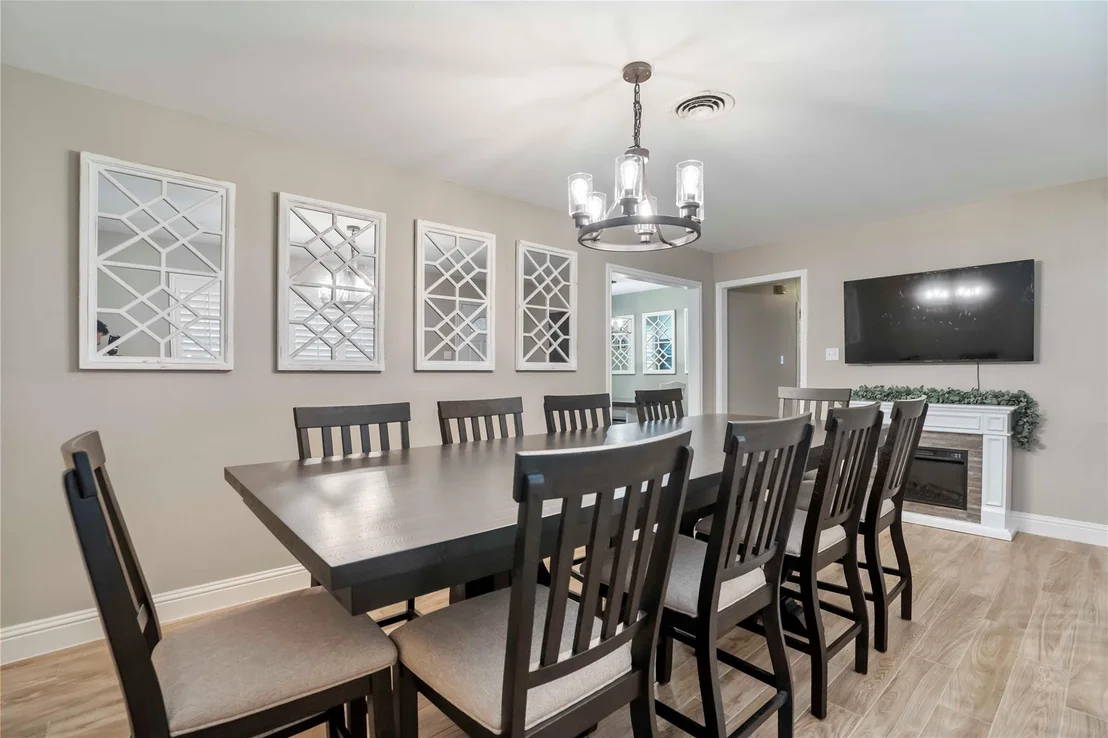 Photo of 13202 Vernon Road
