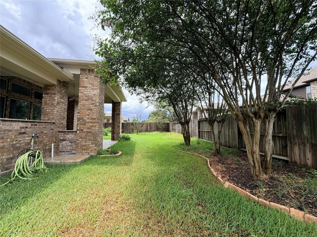 Photo of 6806 Auburn Sands Drive
