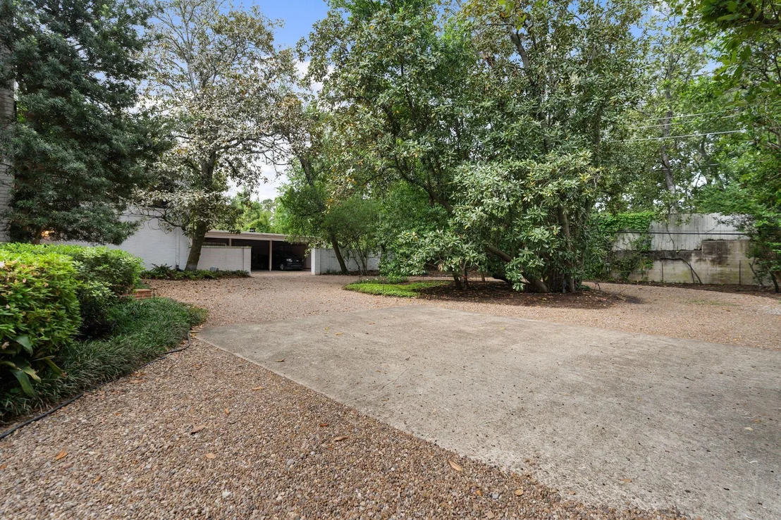 Photo of 1604 Kirby Drive