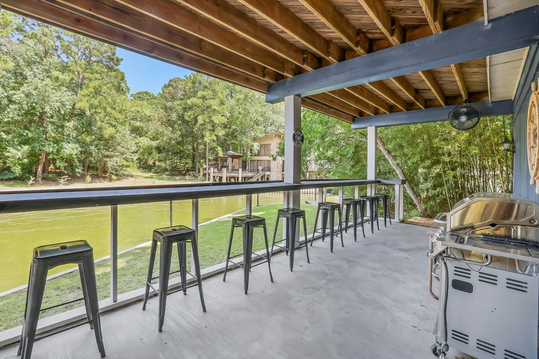 Photo of 511 N Forest Cove Loop