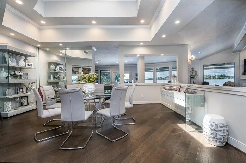 Photo of 3303 Torrey Pines Drive