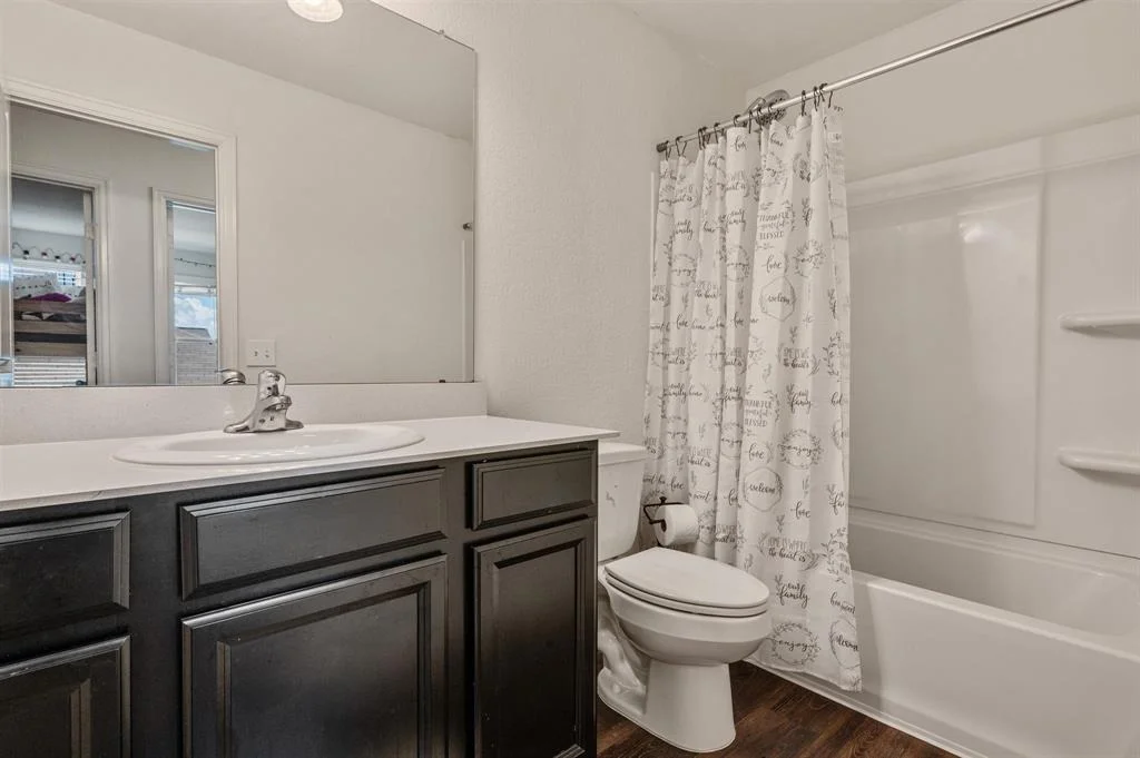 Photo of 2056 Spindletree Lane
