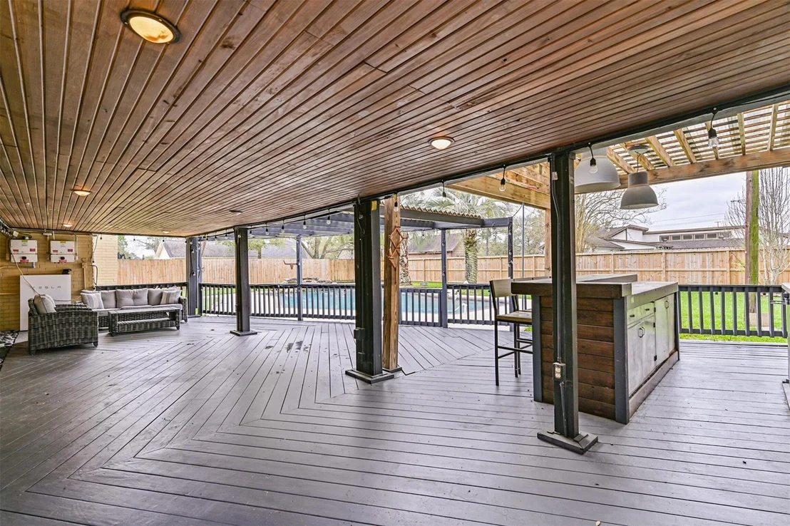 Photo of 910 Evergreen Drive