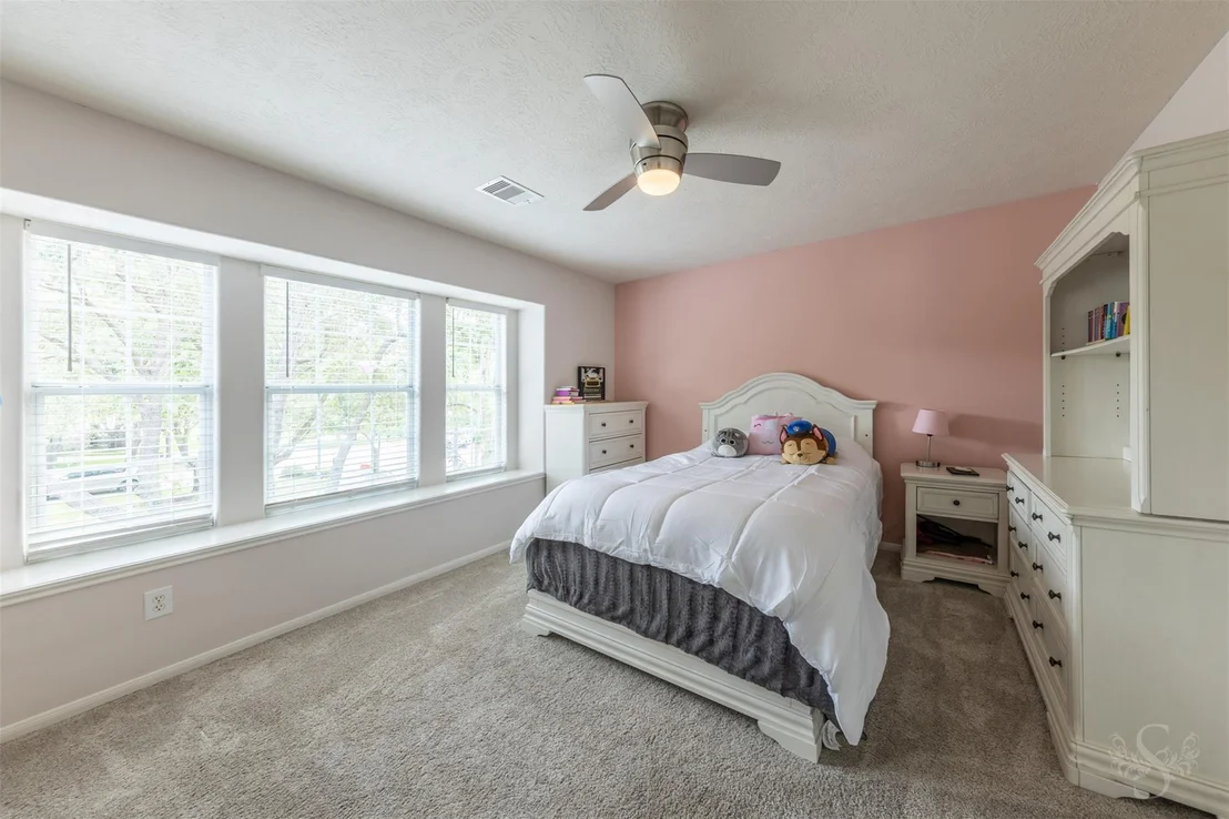 Photo of 1206 Paralee Drive